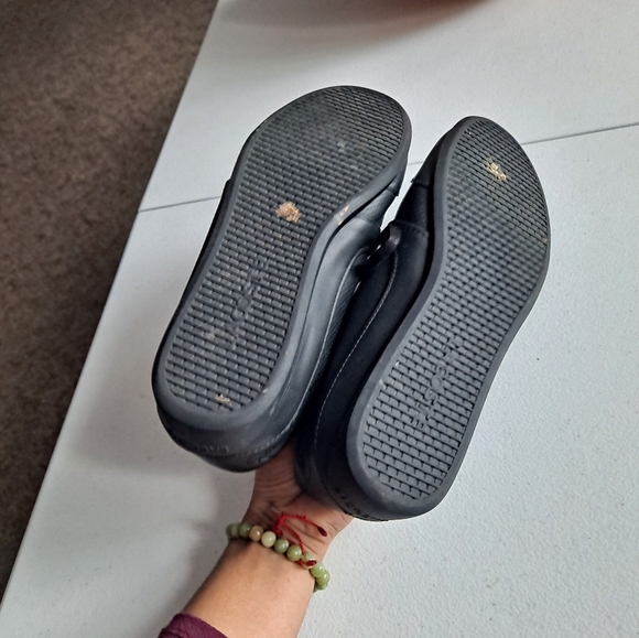 Lacoste Chaymon Black Leather Sneakers - Picture 6 of 7